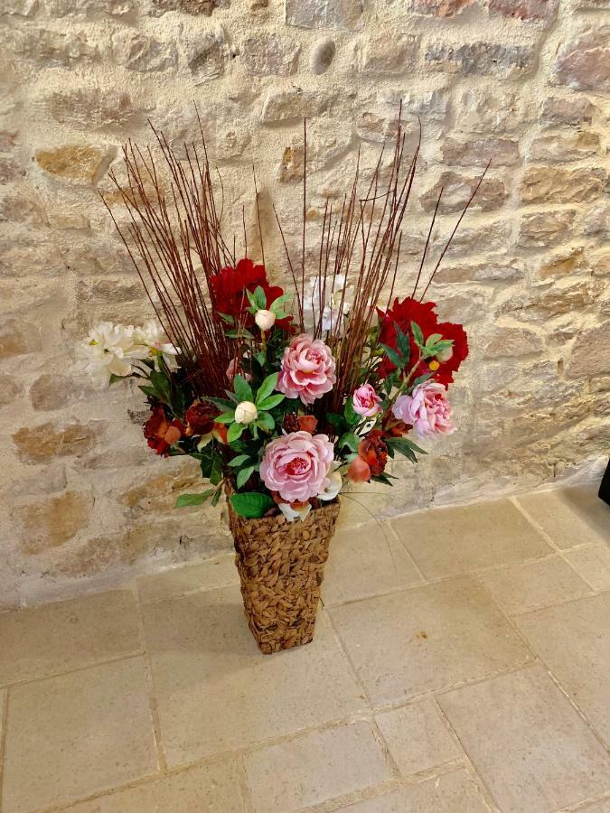 הוילה Authentique Bijou Coeur D'Orange A 2 Pas Du Theatre Antique! מראה חיצוני תמונה